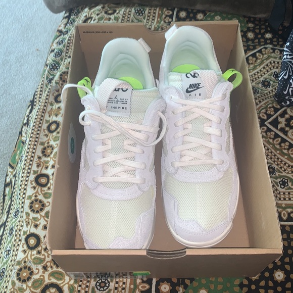 Jordan MA2 'Pale Ivory Volt' CV8122-107 - Picture 7 of 11